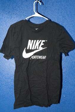 Nike Sportswear Logo T-Shirt Black